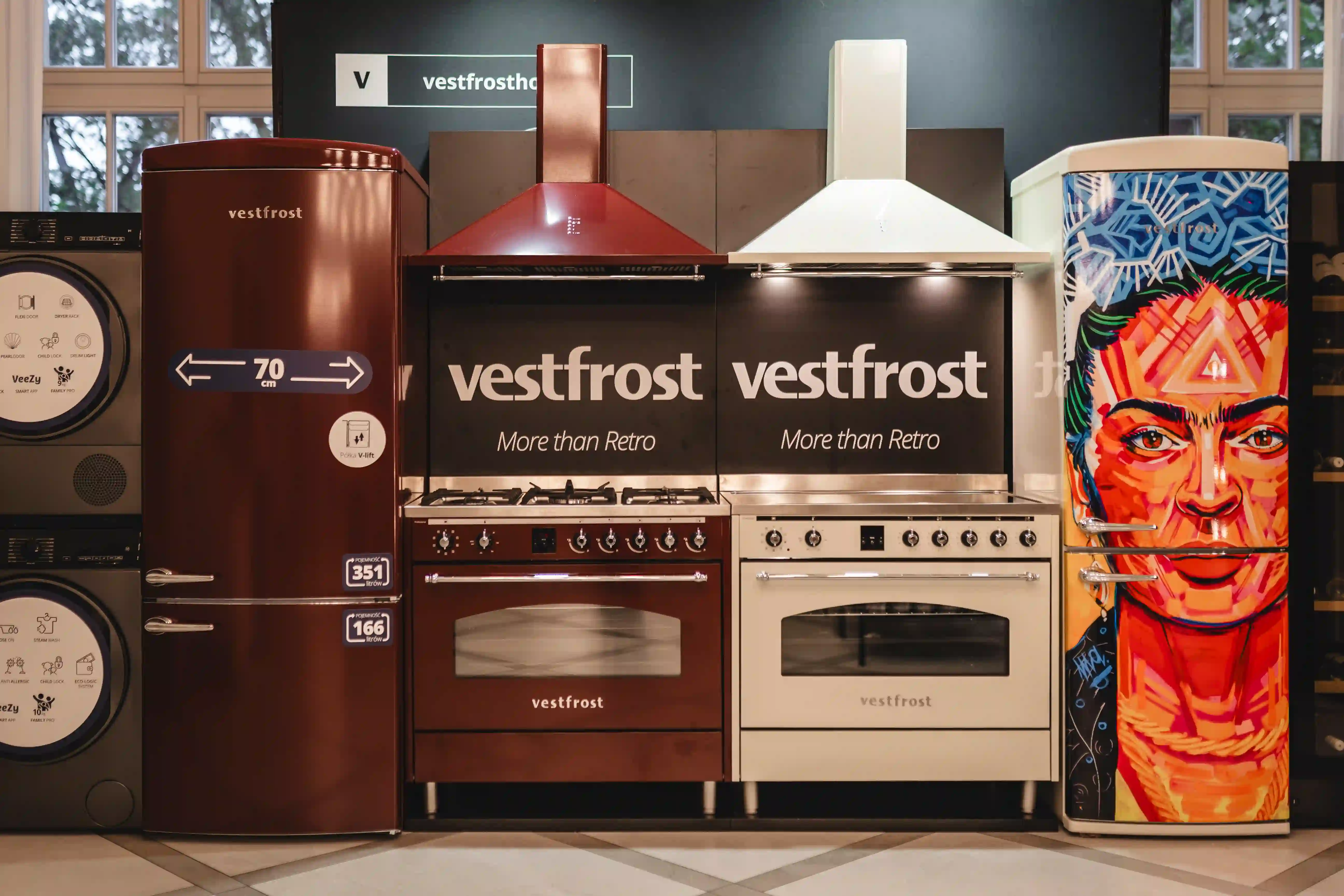 Ekspozycja sprzętu AGD Vestfrost w stylu retro